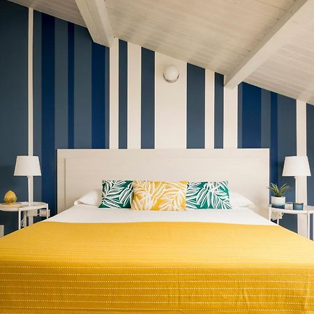 Civico 64 Bed & Breakfast In Mansarda Palmi Eksteriør billede