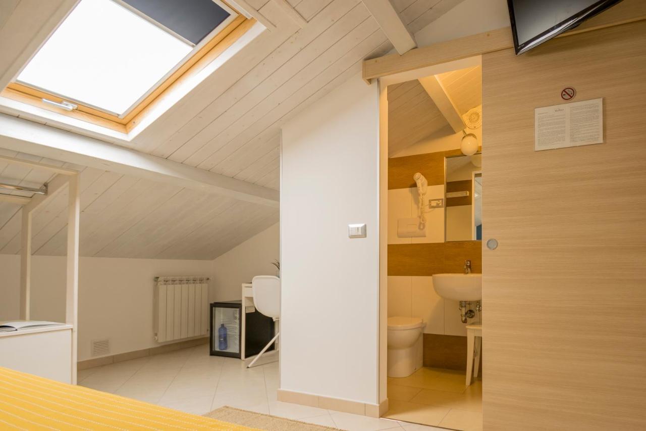 Civico 64 Bed & Breakfast In Mansarda Palmi Eksteriør billede