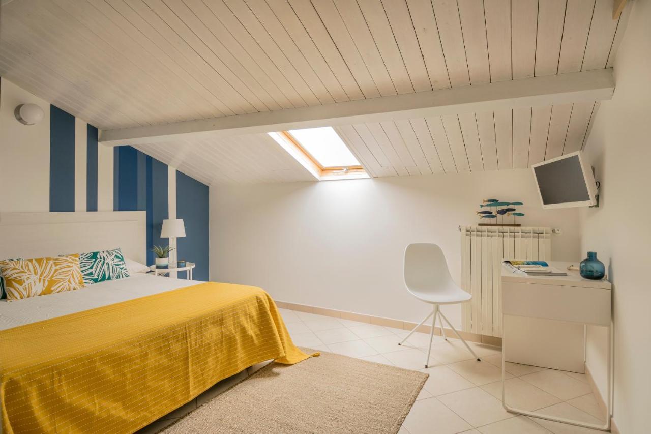 Civico 64 Bed & Breakfast In Mansarda Palmi Eksteriør billede
