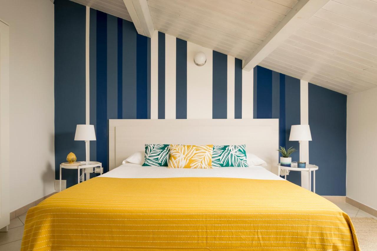 Civico 64 Bed & Breakfast In Mansarda Palmi Eksteriør billede